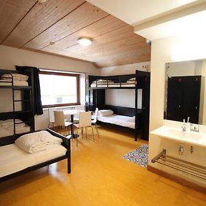 Habitación para Mujeres Compartida